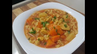 Sopa de legumes macarrão e frango [upl. by Notrub]