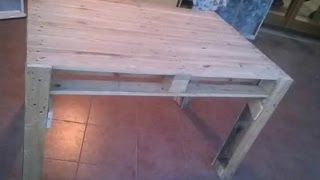 COSTRUIRE UN TAVOLO CON I PALLETS  Table made from pallets [upl. by Emma55]