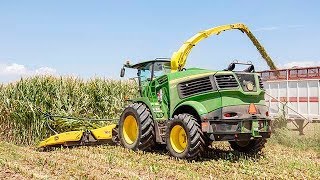 9000 Series SelfPropelled Forage Harvesters [upl. by Dodge457]