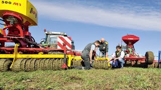 Drei Grünlandstriegel mit Walze im top agrarTest [upl. by Ahl]