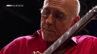 Larry Carlton  Room 335  SWR Big Band [upl. by Iveksarap]