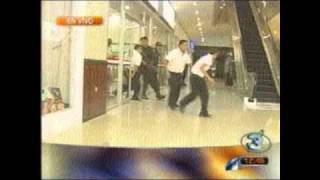 Balacera en Centro Comercial Tikal Futura Telediario [upl. by Otiv]