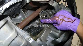 Oil change tips and trick 2009 Honda Accord oil change [upl. by Anitrak]