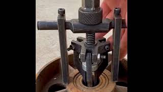 How to Use Bearing Puller Easy tricks [upl. by Ylremik]