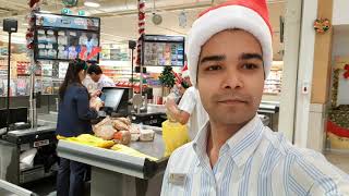 Spinneys Umm Suqeim Dubai  Christmas 2019 [upl. by Dymphia]