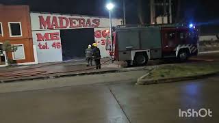 INCENDIO EN UNA IMPORTANTE MADERERA DE PATAGONES [upl. by Jamesy]