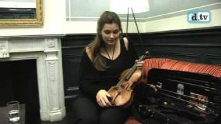 Interview violiste Janine Jansen [upl. by Ledniahs323]