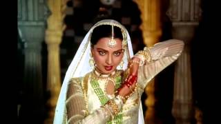 HD In Aankhon Ki Masti Umrao Jaan Rekha 1981 [upl. by Ytram]