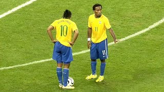 8 Golazos IMPRESIONANTES de RONALDINHO con la selección brasileña [upl. by Kramnhoj]