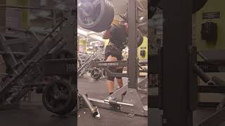 Mentally ill manlet squats 500 lbs and smiles [upl. by Ainegue]