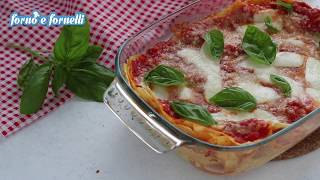 Lasagne alla sorrentina  Forno e fornelli [upl. by Ennayhc673]