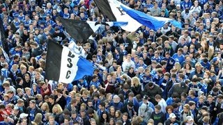 Arminia Bielefeld feiert mit den Fans auf der Alm und am Rathaus den ZweitligaAufstieg [upl. by Sutniuq7]