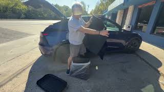 Tesla Model Y Floor Mats Review amp Unboxing 4K [upl. by Stiegler290]