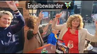 De Zingende DJ Engelbewaarder  Swingingnl [upl. by Wie]