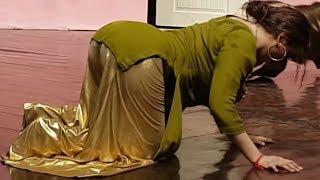 Saima Khan New Mujra Dance performance 2019 [upl. by Enomrej]