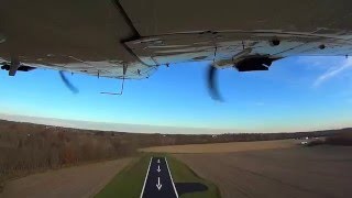 Beechcraft Baron takeoff 0I8 Cynthiana KY [upl. by Crellen310]