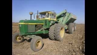 JOHN DEERE 3530 VS VALMET 985 [upl. by Farwell]