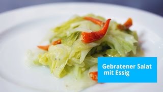 Gebratener Eisbergsalat mit Essig vegan [upl. by Jovi]