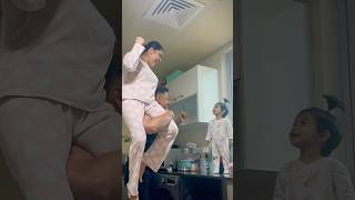 A Day in Beautiful 60 Second🥰TATAA😘 shorts vavakuttan vlog dayinmylife daughter baby cute [upl. by Sisson74]