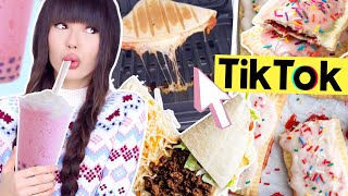 virale TikTok Trend Hacks 👅 Bubble Tea PopTarts Wrap  ViktoriaSarina [upl. by Nnahsal]