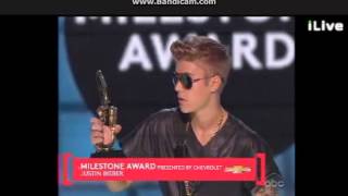 JUSTIN BIEBER WINS MILESTONE AWARD BILLBOARD MUSIC AWARDS 2013 [upl. by Eohce481]