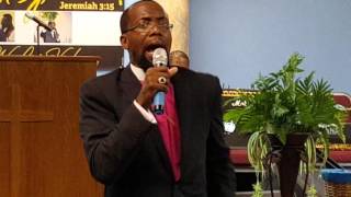 Apostle Reginal Moss Preaching The Truth [upl. by Atika]