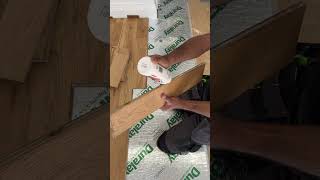 Fitting the Natural Brushed Lacquered Oak Engineered Wood Flooring flooringsurgeons ukhomes [upl. by Nowd]