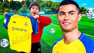 UN ABONNÉ OFFRE A MON PETIT FRÈRE LE MAILLOT DE RONALDO DÉDICACÉ SI IL MARQUE UN BUT Il la abimé [upl. by Olonam]