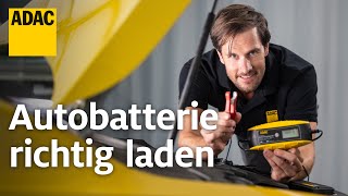 Autobatterie laden – Worauf du beim Ladegerät achten musst Wichtige Funktionen amp Tipps  ADAC [upl. by Buttaro]