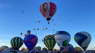 Final Mass Ascension of 2023 Albuquerque International Balloon Fiesta technically balloonfiesta [upl. by Nairrad]