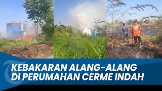 DETIKDETIK Kebakaran Alangalang di Perumahan Cerme Indah Damkar dan Warga Gercep Padamkan Api [upl. by Husein]