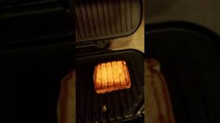 The ultimate Grilled cheese cooked on the George Foreman Grill [upl. by Lirrad]