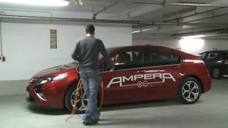 Opel Ampera  Probefahrt mit dem Elektroauto für alle [upl. by Xad]