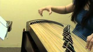 Sound of China Guzheng Tutorial Lesson Twelve  Lun Zhi Rotating Fingers [upl. by Sisco]