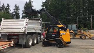 Pacific JCB 3TS8T Teleskid in action on customer site [upl. by Teria]