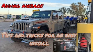 Installing airbags on a Jeep gladiator Mojave  Air lift 1000 air springs [upl. by Arymat]