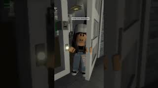 El domiciliario es tu ex 🛵😐 crdFedericoMillanV shorts humor roblox [upl. by Oenire]