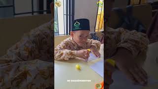 Membuat buklet aturan di rumah 1B madrasahhebatbermartabat sekolah memperingatiharipahlawan [upl. by Koblas]