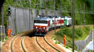 Superbe Réseau ferroviaire dans vallée de la Maurienne  Superb HO rail network in the French Alps [upl. by Aihsem]