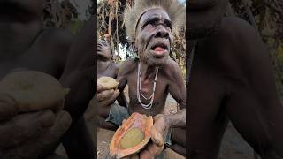 Wow‼️😲 Thats Unbelievable delicious😋🤤 Lunch Enjoying Hadza food Amazing dayhadzatribe culture [upl. by Valenka]