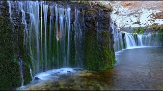 軽井沢 冬の白糸の滝・4K [upl. by Emmer]