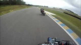 Roulage moto circuit de Haute Saintonge [upl. by Ynohtnaleahcim]