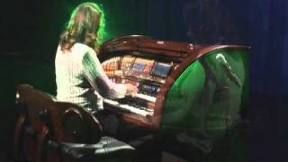 Lori Graves playing Pirates Of The Caribbean on the Lowrey Organ [upl. by Shippee]