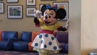 Mickey and Minnie Easter Sunday Meet amp Greets at Disneys Art of Animation amp Pop Century Resorts [upl. by Metzger]