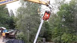 Grizzly MultiGrip Vibratory Pile Driver [upl. by Siuqcram]