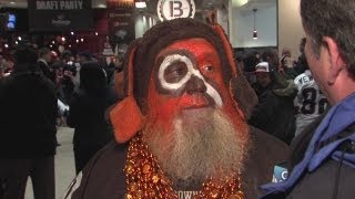 Browns fans react to Barkevious Mingo [upl. by Tam]