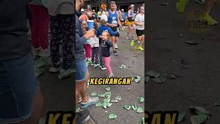 Bocil GIRANG Sudah Membantu Pelari Marathon🎉🤗 videoviral maraton olahraga [upl. by Aalst328]