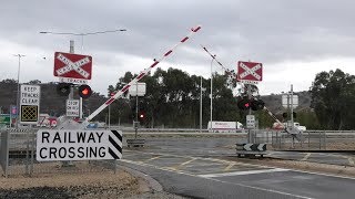 Level Crossing Update Wodonga VIC Australia [upl. by Dianne385]