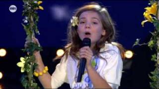 Laura wint Junior Eurosong 2009 [upl. by Anallij692]