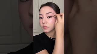 Makeup trending makeup makeupartist makemoneyonline learnmakeup [upl. by Leggat974]